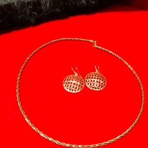 Chain with matching earrings